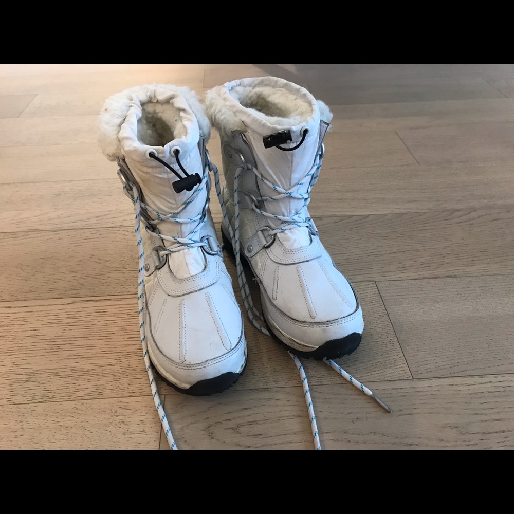 Bearpaw waterproof snow boots